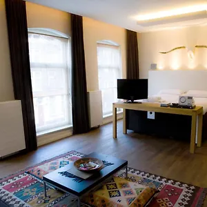 Hotel A Small, Rotterdam